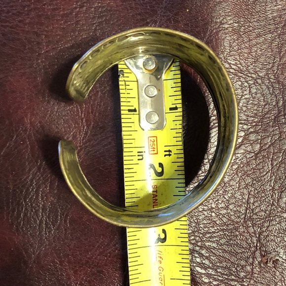 Necklace and bracelet-EUC - Picture 11 of 12